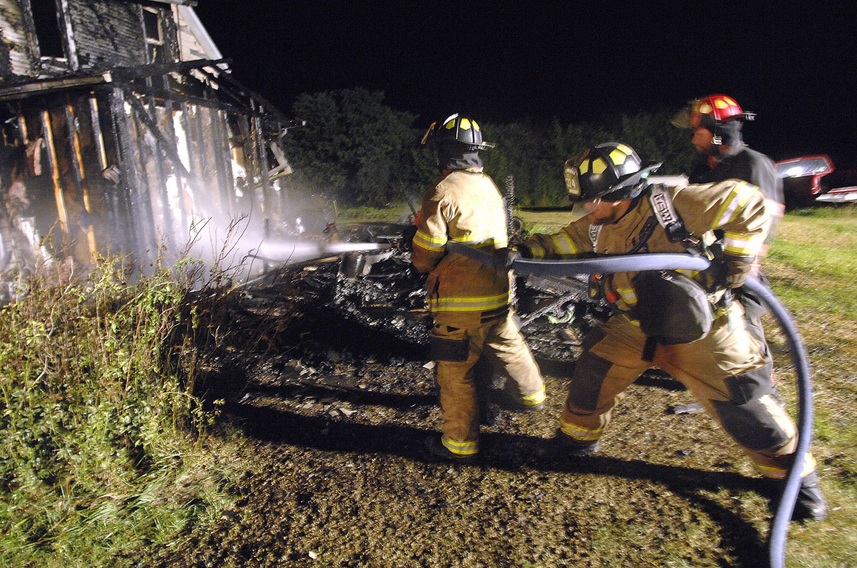 081818-blm-loc-7farmfire